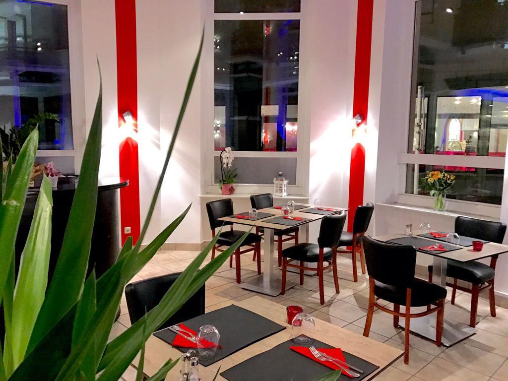 温莎餐厅酒店 蒙多夫莱班 外观 照片